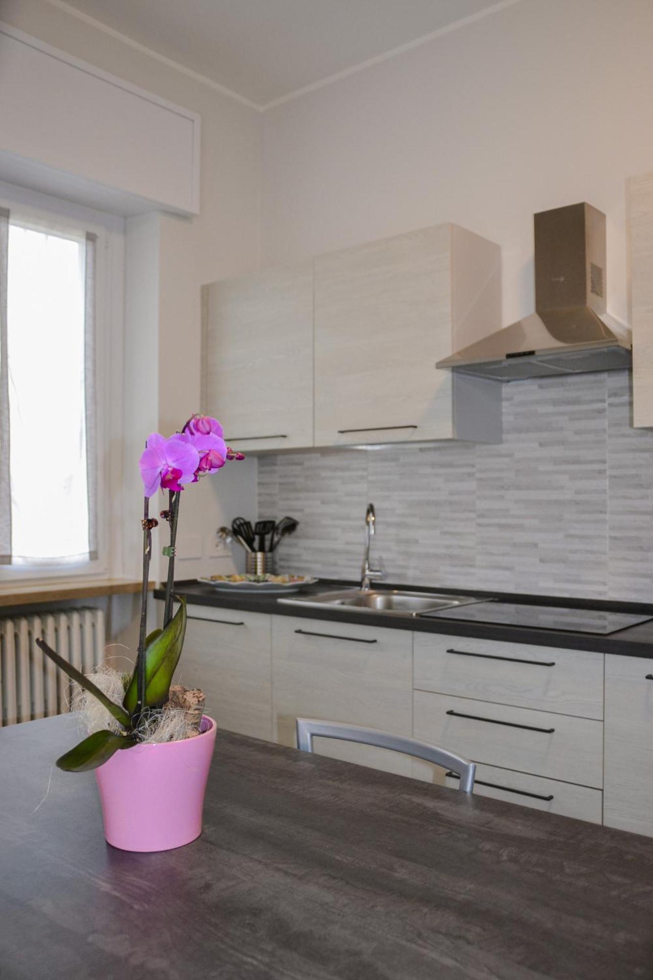 Via Brennero 5 Apartments Pastrengo Dış mekan fotoğraf