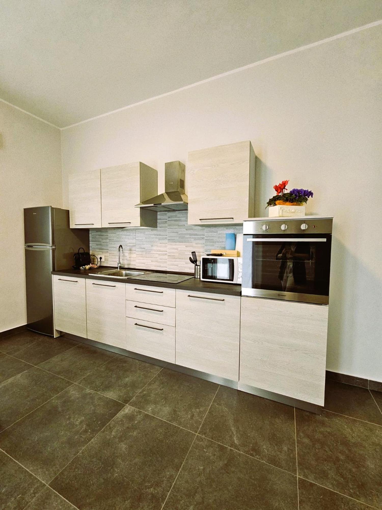 Via Brennero 5 Apartments Pastrengo Dış mekan fotoğraf