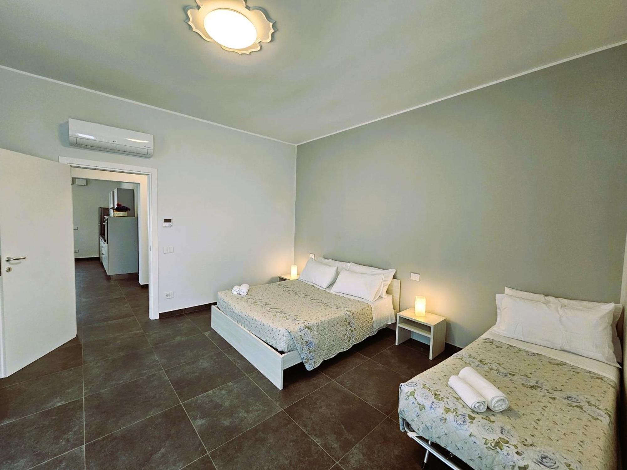 Via Brennero 5 Apartments Pastrengo Dış mekan fotoğraf